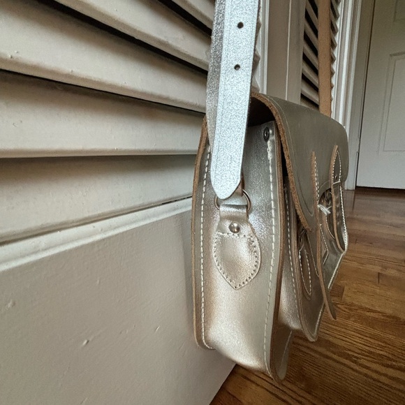 Cambridge Satchel Company silver metallic satchel. - Picture 3 of 15